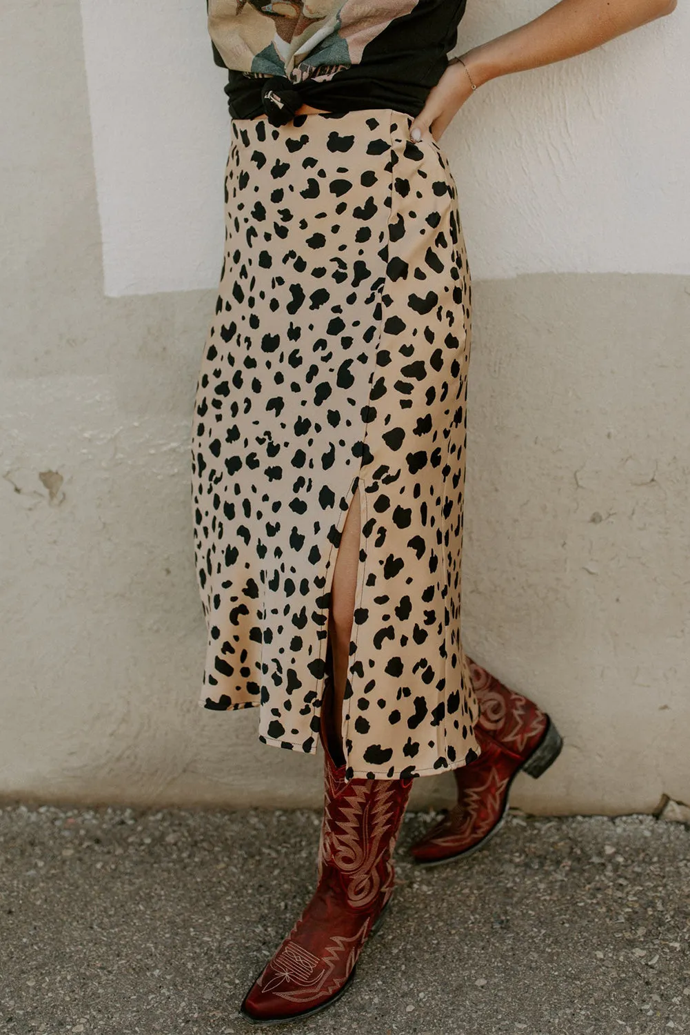 Leopard Spots Printed Split Hem Midi Skirt